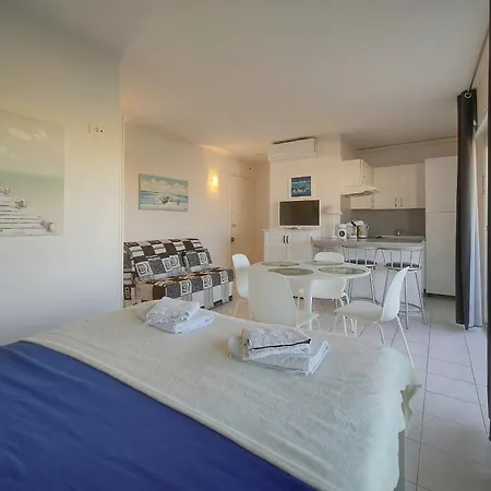 Frgk 'copacabana' Palm Riviera Terrace, Parking, Ac High Speed Wi-fi Apartamento *
