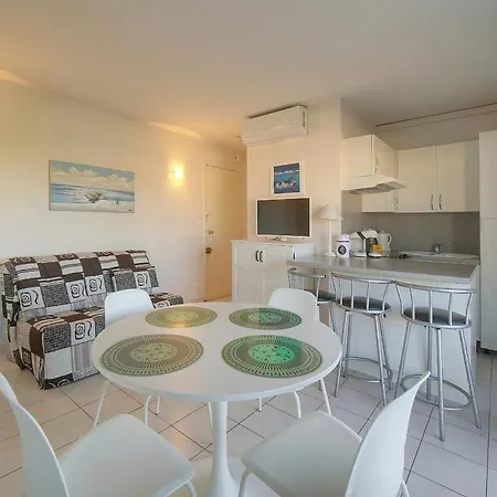 Frgk 'copacabana' Palm Riviera Terrace, Parking, Ac High Speed Wi-fi Apartamento