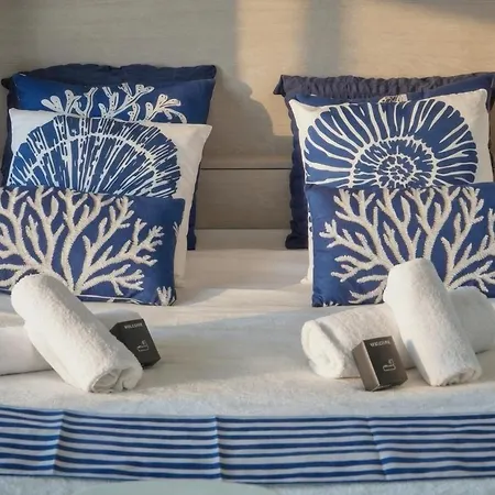 Frgk 'copacabana' Palm Riviera Terrace, Parking, Ac High Speed Wi-fi *