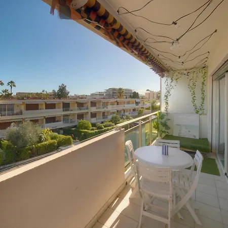 Frgk 'copacabana' Palm Riviera Terrace, Parking, Ac High Speed Wi-fi Apartamento *